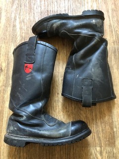 Tuffking Men's Firefighters Black Safety Boots size 8 Good worn condition