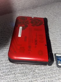 Nintendo 3DS XL Super Mario Bros 2 Limited Edition Red Works Loose Charge Port