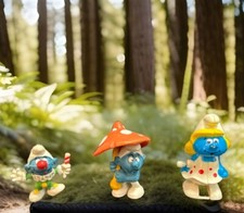 1970-80 Smurf Lot Mushroom Umbrella, Jester, Smurfette Wound-up broken Vintage