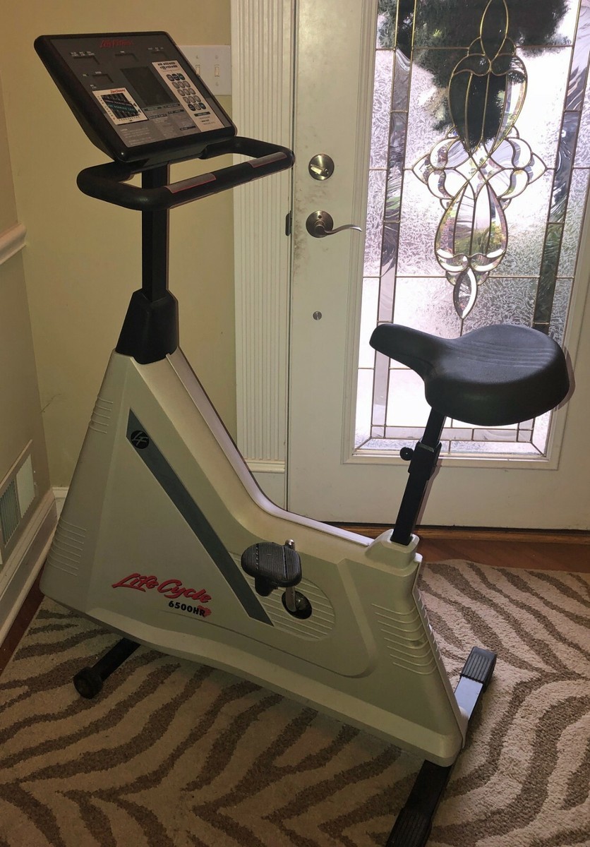Indoor Cycling New Balance Recumbent Bike 6500 LIFE FITNESS LIFE