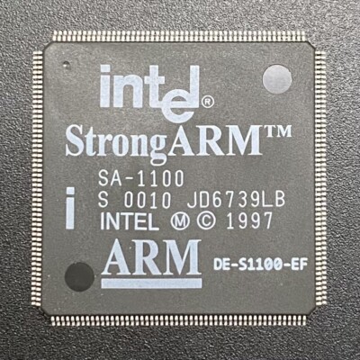 Intel SA-1100 CPU StrongARM Processor 133MHz QFP208 32-bit RISC Microprocessor