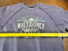 Walt Disney World Sweatshirt Crewneck Y2K Mickey Mouse Disney Park Large Vintage