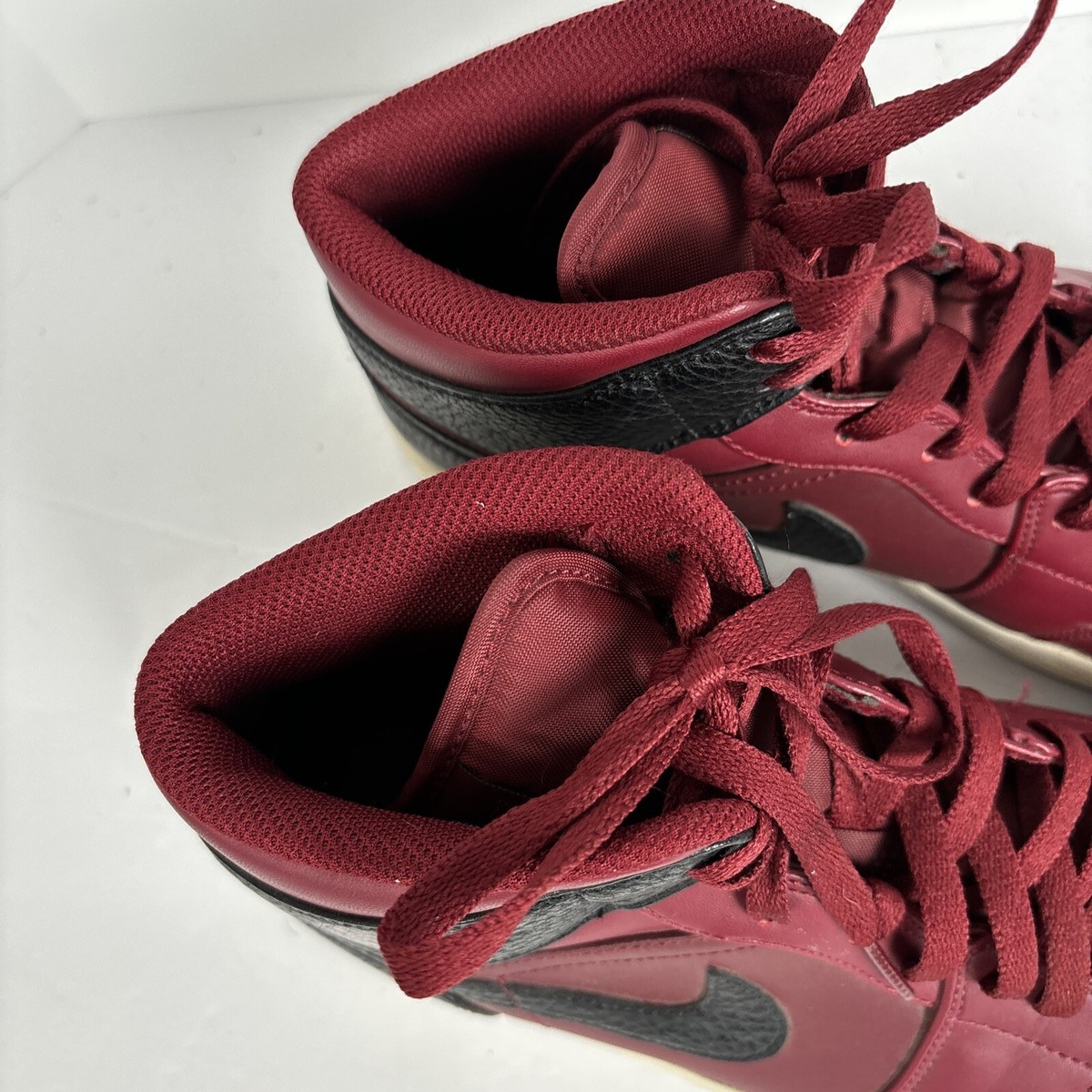 Nike Air Jordan 1 Retro Mid 554724-601 Men 9 Basketball Shoes Red Black Sneakers Jordan 1 Mid Gym Red Black Men main image 2