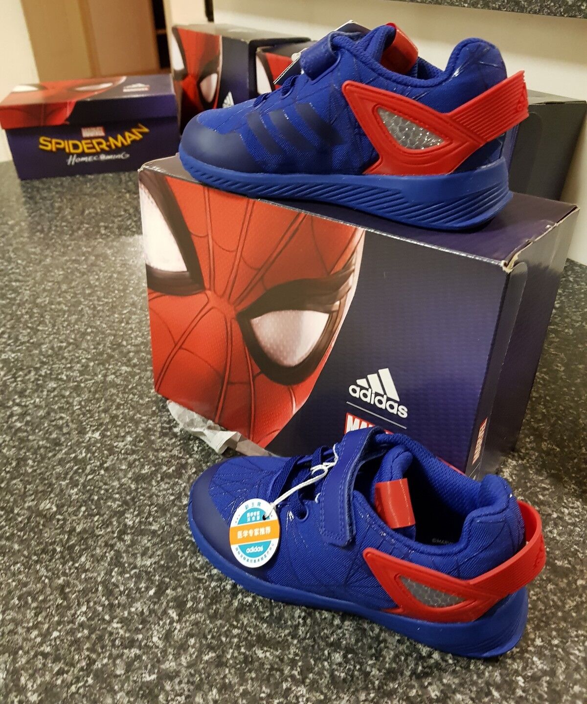 adidas spider man rapidarun