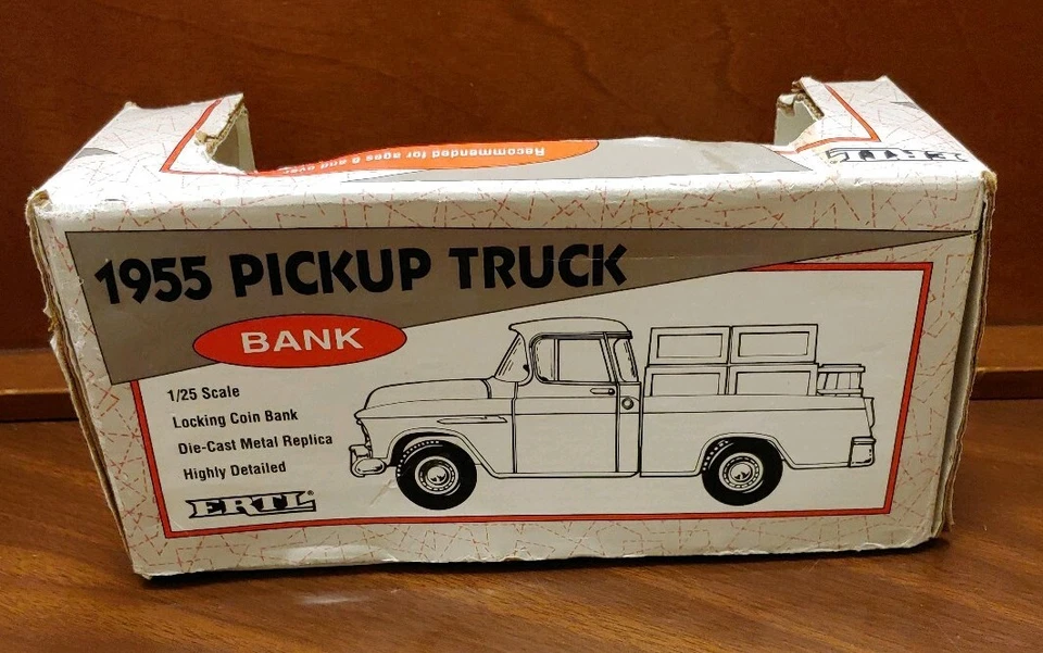 NUEVO Ertl IGA ciudad natal orgullosa Ford F100 1955 camioneta banco metal fundido a presión Foto 3 de 4