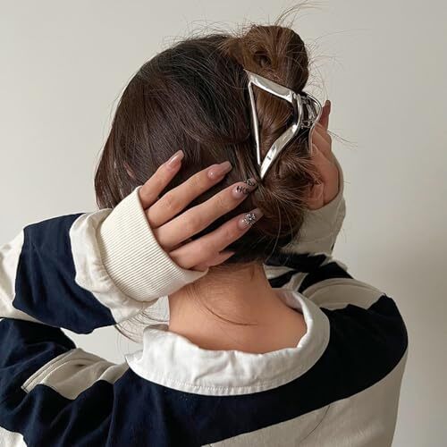 Metal Hair Claw Clips Design Hair Clips Strong Hold Hair Black Triangle - Picture 4 of 7