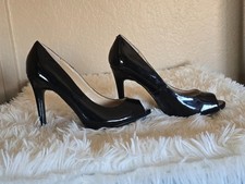 GUESS Black Patent Stiletto Heel Shoes Women's Size 8.5M