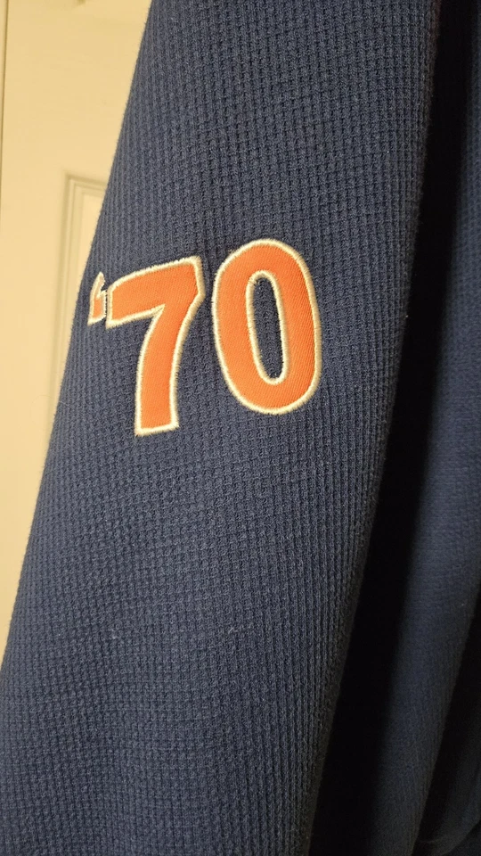 Suéter con Capucha Cleveland Cavaliers Cremallera Completa Talla Grande - Logo Vintage Azul  Foto 3 de 4