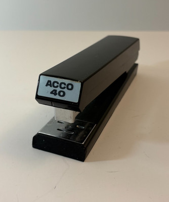 ACCO 40 Vintage Stapler - Black