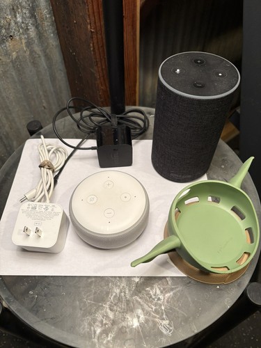 Amazon Echo 2nd Gen And Dot 3rd Gen - Picture 1 of 4