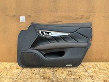 Porte avant et accessoires Infiniti Q70