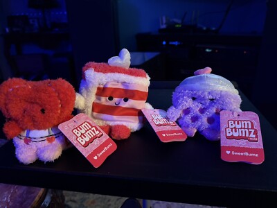 Bum Bumz Bubbles Conway Bowen Valentine Plush Set of 3 NWT