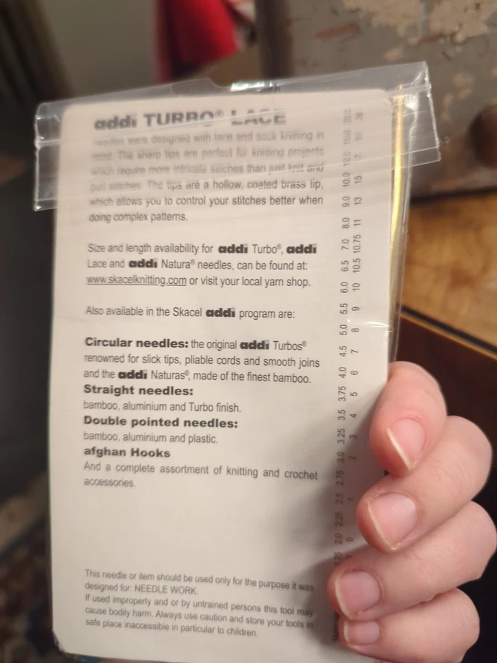 Agujas de tejer circulares Addi Turbo® LACE Skacel EE. UU. 10,75 (7,0 mm) 47 pulgadas (120 cm Foto 3 de 3