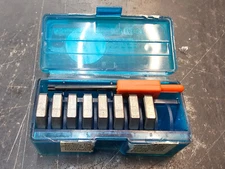 Qty 8 Vargus Vardex 3I 28UNTM2 3I28UNTM2 V30 Grade Carbide Thread Mill Inserts