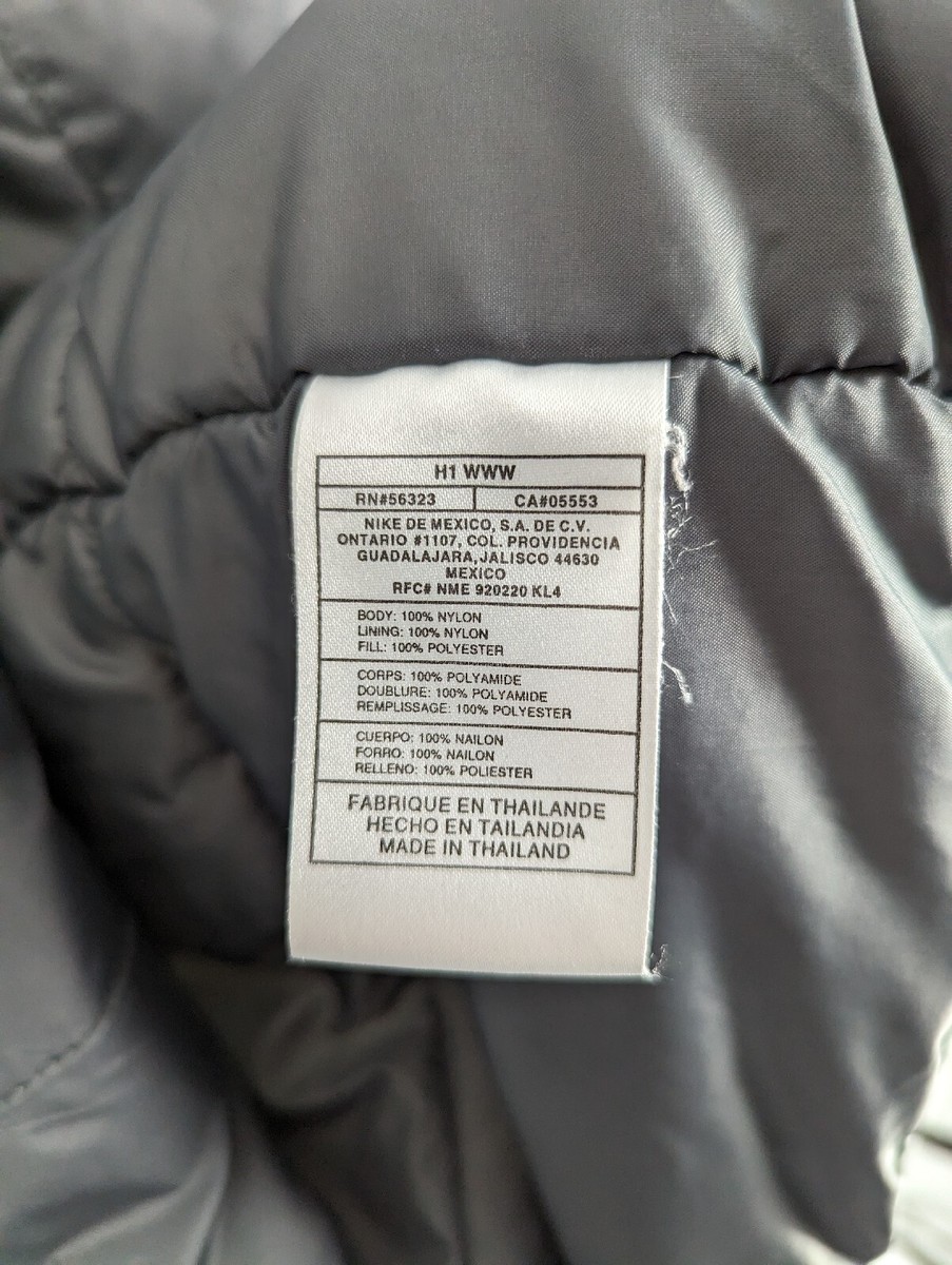 Nike Vintage AW 2001 Y2K Silver Reflective Puffer Down