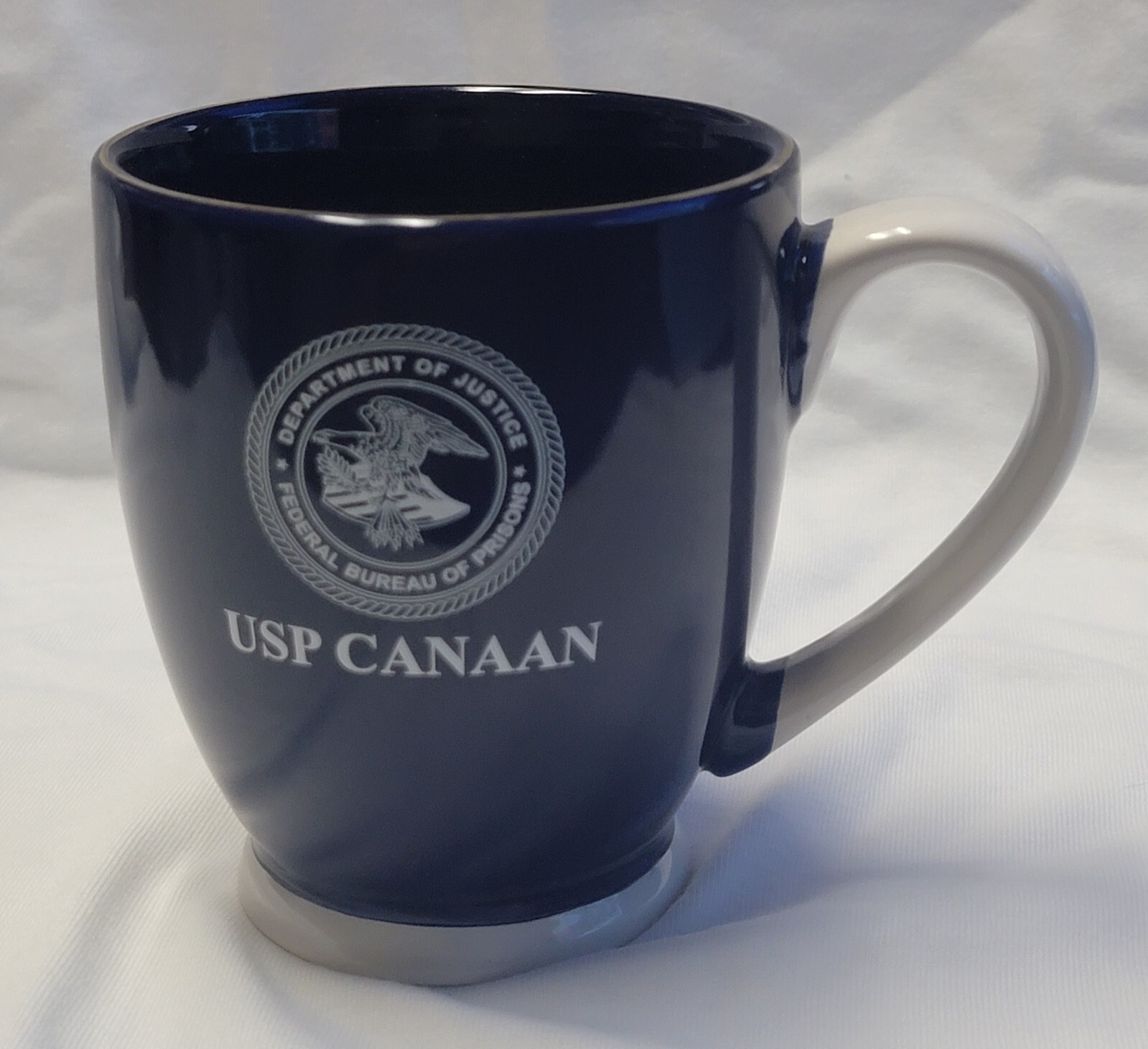 BOP FEDERAL BUREAU OF PRISONS USP CANAAN WAYMART PENNSYLVANIA BLUE