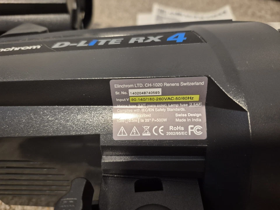 Kit de primer estudio Elinchrom D-Lite RX 4 y control remoto de velocidad El-Skyport Foto 4 de 4