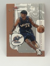 2001-02 Fleer Exclusive - Richard Hamilton #34
