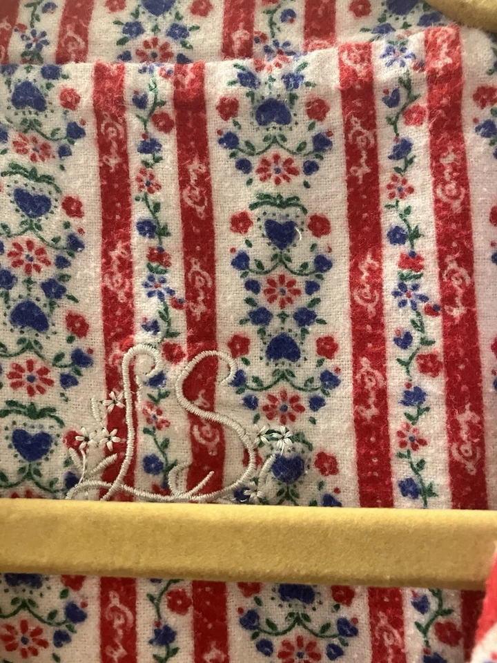 Lanz of Salzburg Womens Red Tyrolean Cotton Flannel Pajamas PJ Set Sz S AS IS - Image 2 of 4