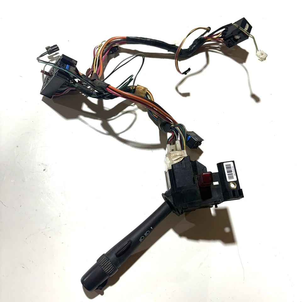 2000-2006 Chevrolet Silverado (GMC Sierra) conjunto de interruptor de seta (OEM) - Imagem 2 de 4