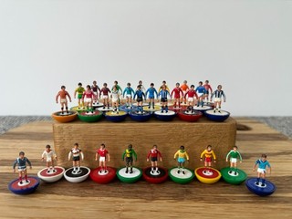 JOB LOT of 30 Subbuteo Lightweight (LW) Figures ALL FROM DIFFERENT TEAMS