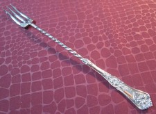 Gloria Aka Grenoble Twisted Handle Pickle Fork 1906 Silverplate No Monogram  Bw