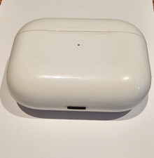 Apple Charging Case ONLY for Apple AirPods Pro 1st Gen - A2190 - White