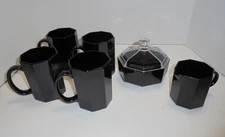 Arcoroc France Octime Black  Creamer, Sugar Bowl with Lid & 4 Mugs