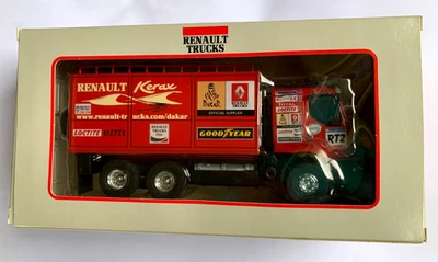 Camions miniatures rouges Eligor