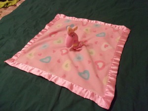pink giraffe blanket