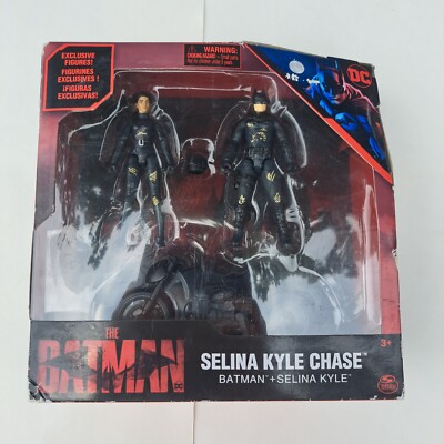 The Batman Selina Kyle Chase Action Figures and Motorcycle Brand New (2 Figs 4'')