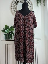 Staring at Stars Boho Floral Short Sleeve Cold Shoulder Dress M Red New With Tag