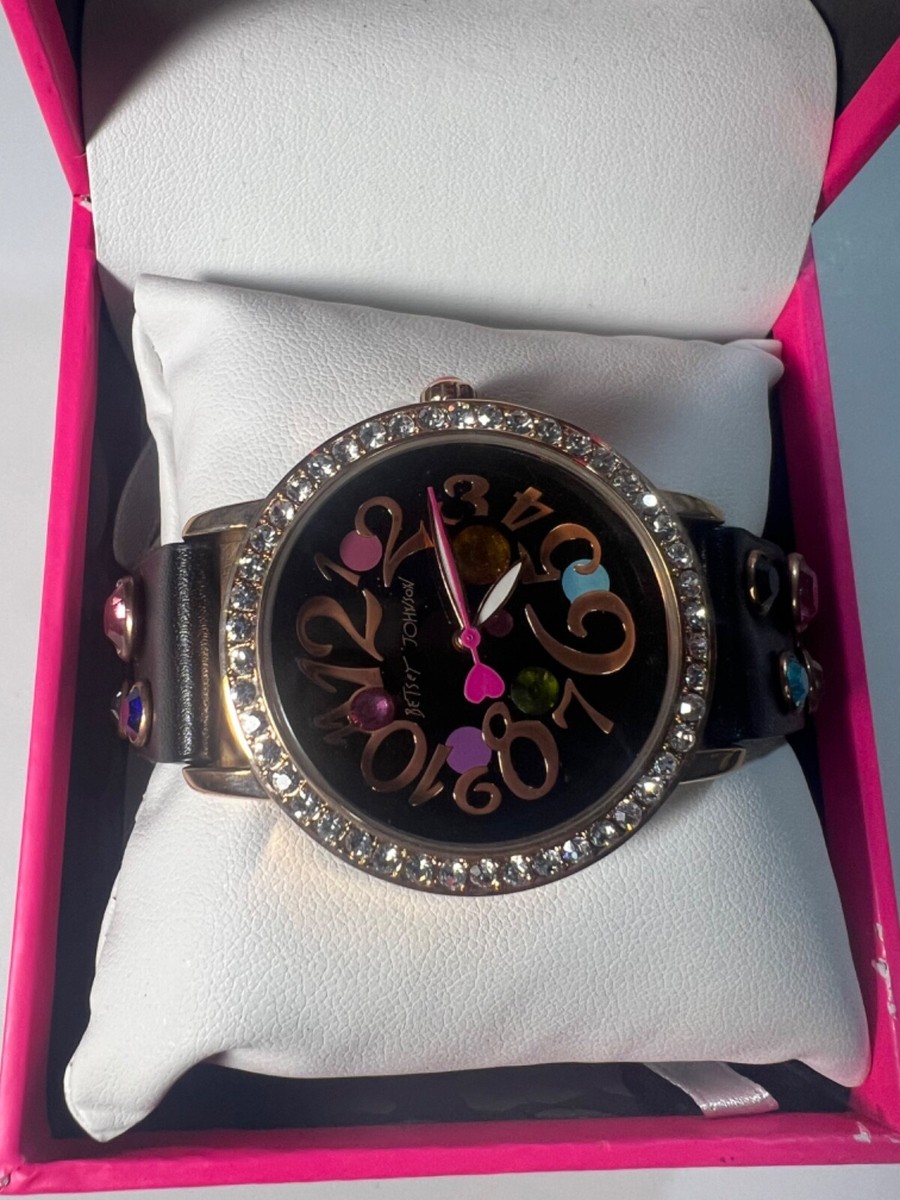 Betsey Johnson Women display picture 3