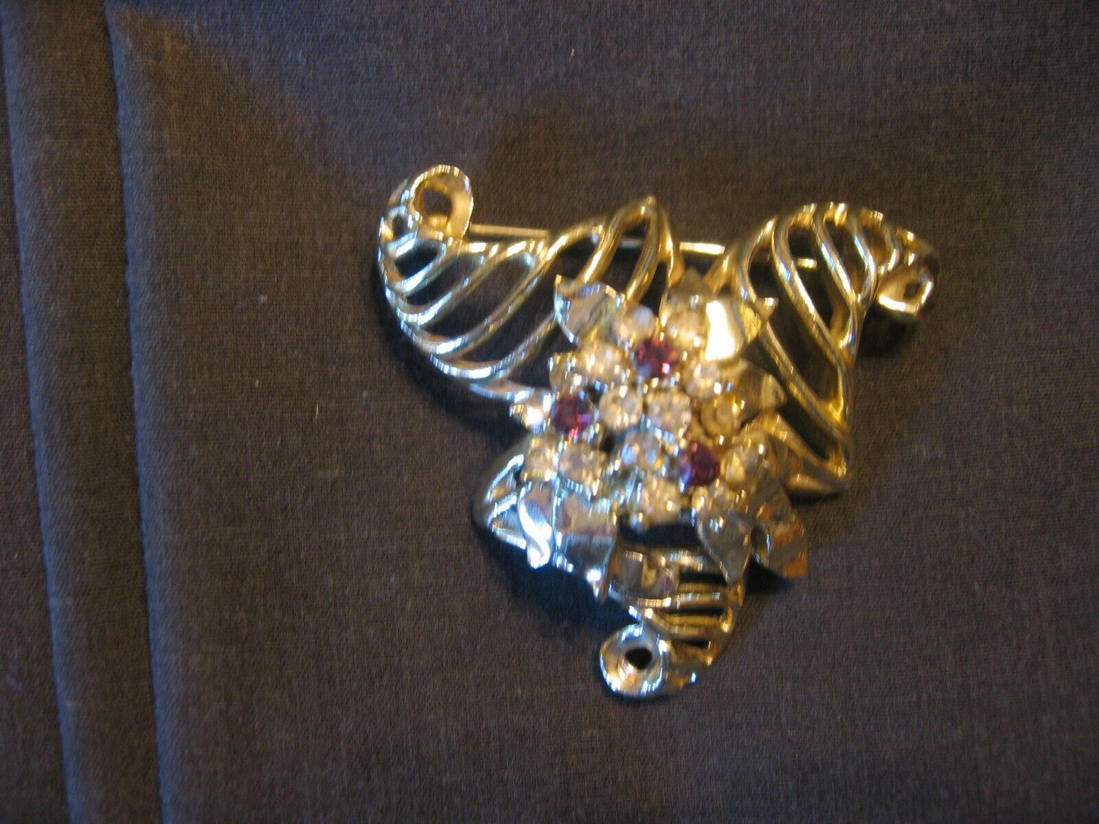 vintage costume jewelry brooch unmarked - image 1