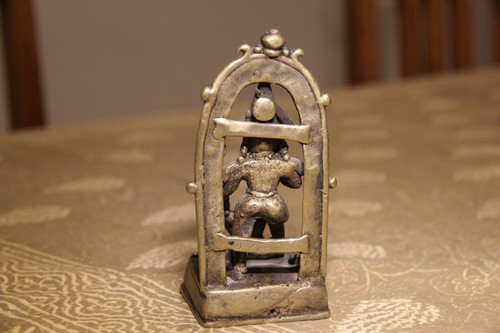 Indian bronze: E19thC large Durga Mahishasurmardini - Picture 2 of 6