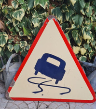 ANCIENNE PLAQUE EMAILLEE PANNEAU VOITURE DIRECTION 1962