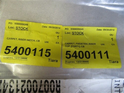 TIARA YACHTS FORWARD STRM RISER TOP / RISER HATCH CARPET 5400111 / 5400115 BOAT - 第 12/12 張圖片