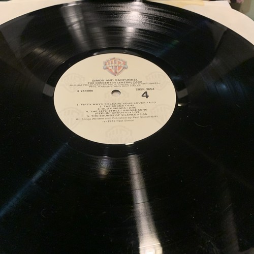 Simon and Garfunkel - Concert in Central Park Double LP Vinyl Record W/ Booklet - Picture 22 of 24