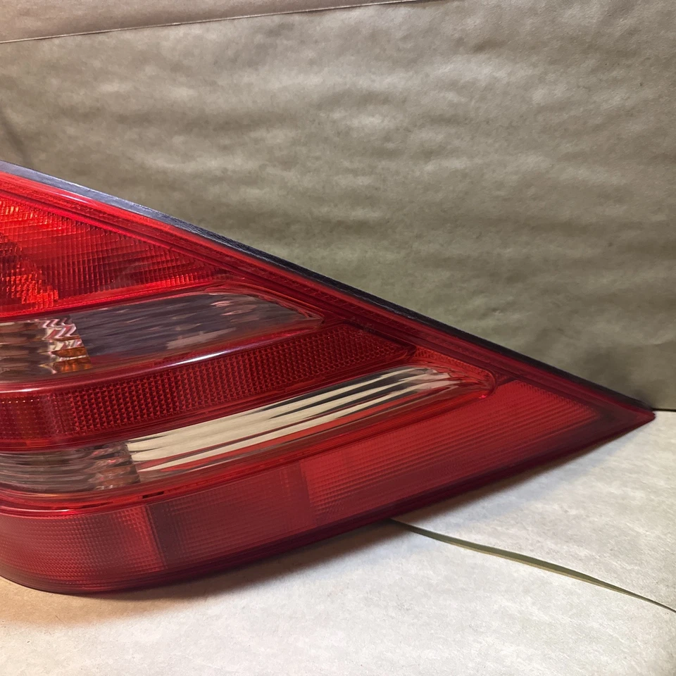00-02 Mercedes W215 CL55 AMG Rear Right Passenger Side Tail Light Lamp OEM - Image 2 of 4