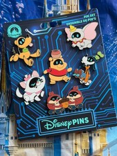 Juego de 6 prendedores Robot Pluto Marie Pooh Goofy Dumbo Chip Dale Booster de los parques de Disney 2026