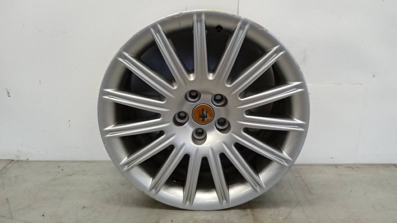 CERCHIO SINGOLO IN LEGA MASERATI GT usato SDV0123F012 9,5JX18 ET55,5