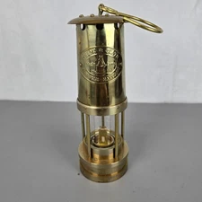 Vintage Weems & Plath Brass Yacht Oil Lamp No. 2330 Annapolis Maryland
