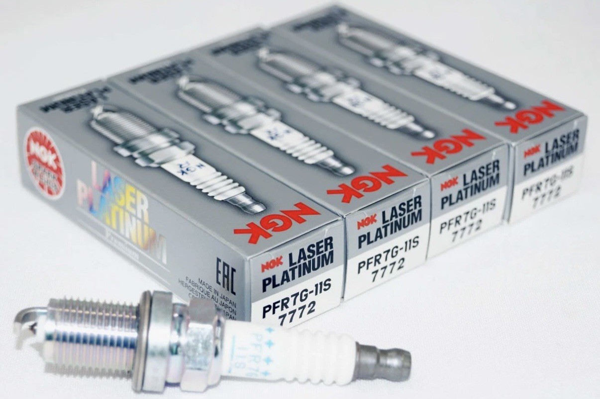 4 Pack Genuine Authentic NGK 7772 Laser Platinum Spark Plugs PFR7G11S