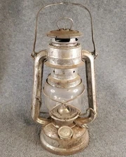 Feuerhand Baby 275 Vintage Kerosene Lantern West German With Suprax Glass Globe 