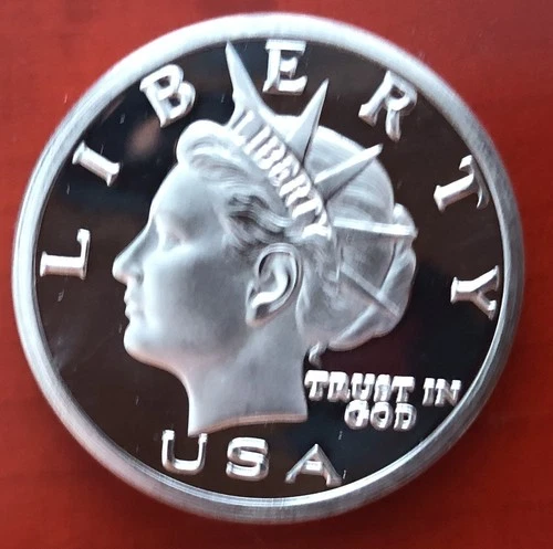 2003 NORFED Liberty $10 1 oz .999 Proof Silver Round rare silver.