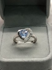 LUMINOUS BLUE HEART SHAPED CUBIC ZIRCONIA HALO STERLING SILVER RING SIZE 7
