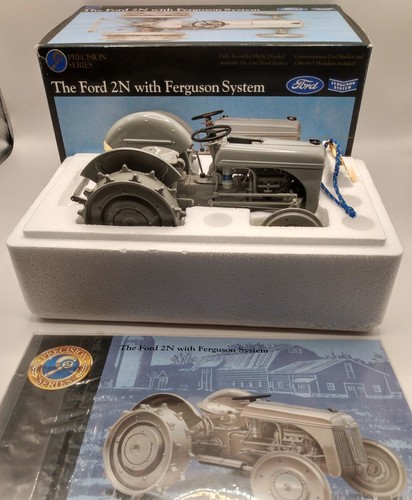 1/16 Ford 2N W/Ferguson System Tractor Precision Series Ertl Diecast Read DESC