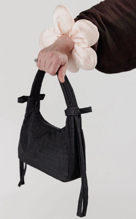 BAGGU X Sandy Liang Mini Bow Bag in Black NWT | eBay BAGGU X Sandy Liang Mini Bow Bag in Black NWT | eBay