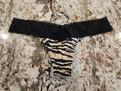 True Vintage Victoria Secret PINK Extra Low Rise Thong Tiger Print Medium