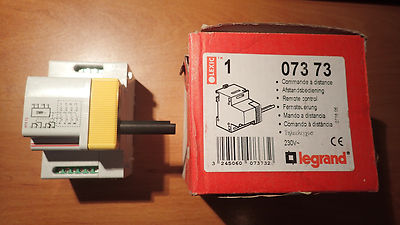 Legrand 07373 - Commande motorisée à distance - réarmement de ...